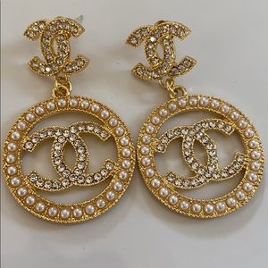 Fashion earrings